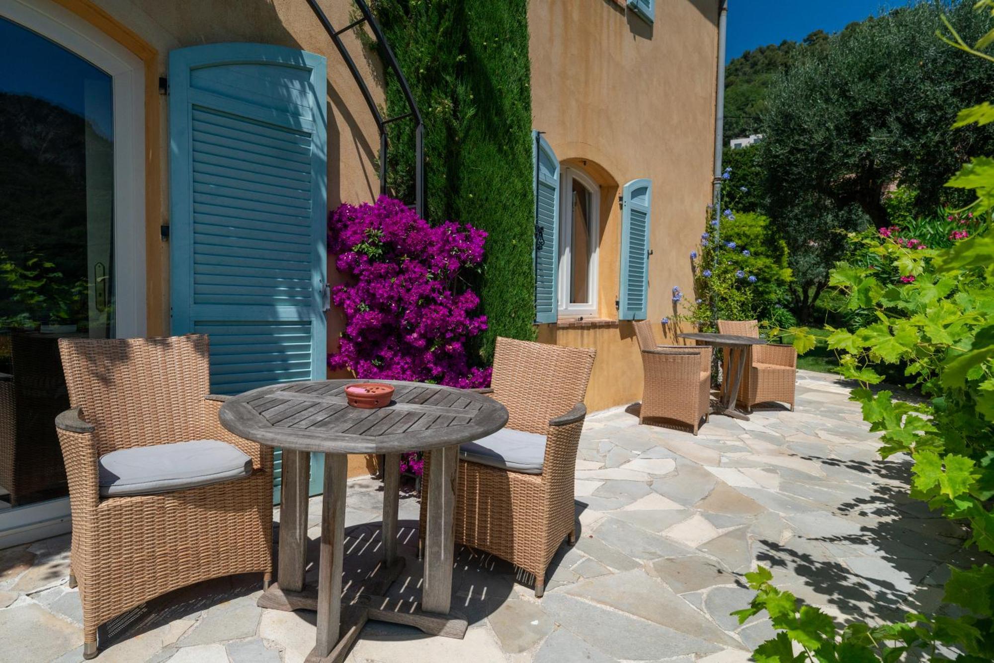 La Colline De Vence Bed & Breakfast Bagian luar foto
