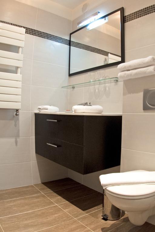 La Colline De Vence Bed & Breakfast Bagian luar foto